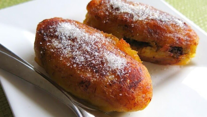 Rellenitos de plátano con azúcar